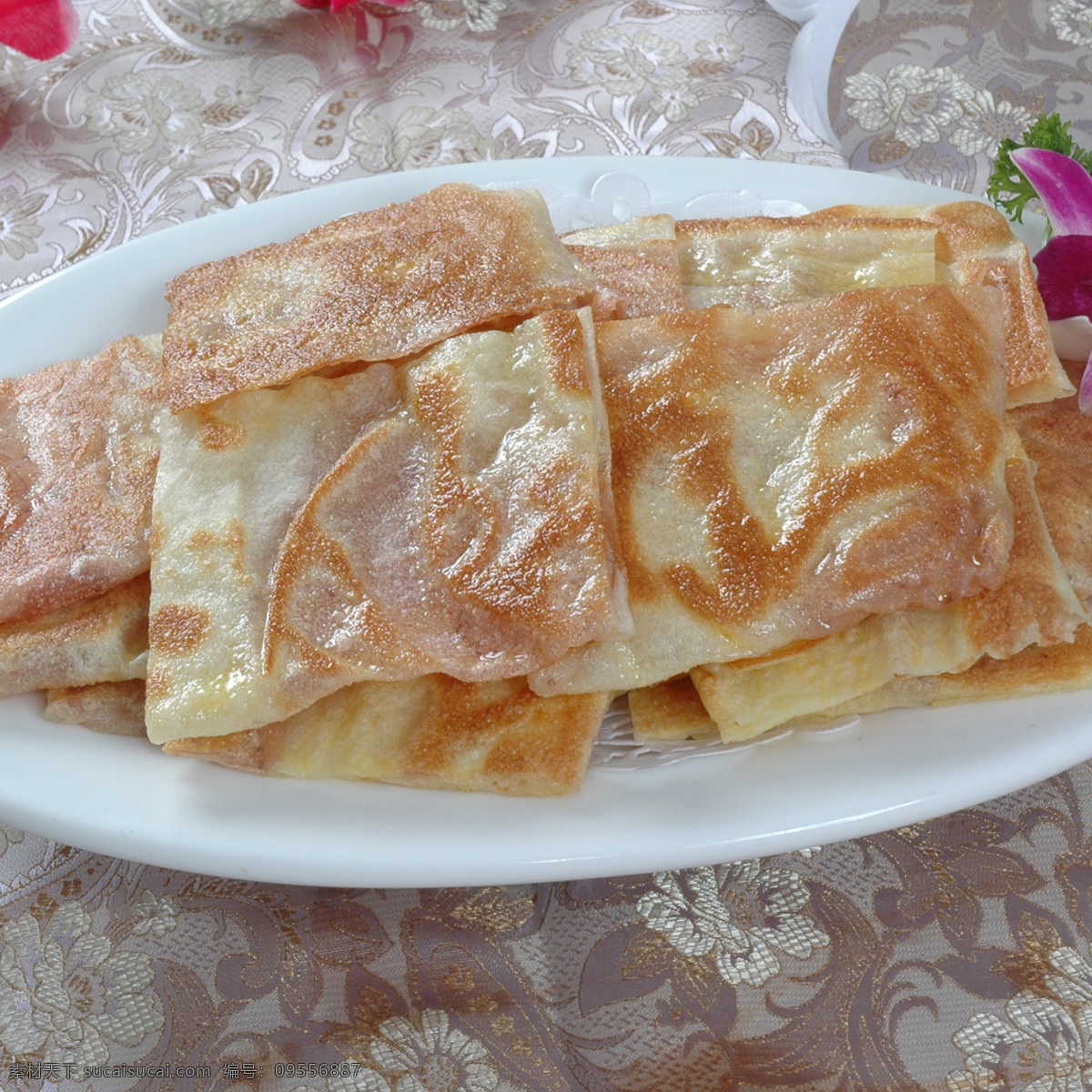 筋饼 切开的筋饼 饼 面食 面点 餐饮美食 传统美食 摄影图库