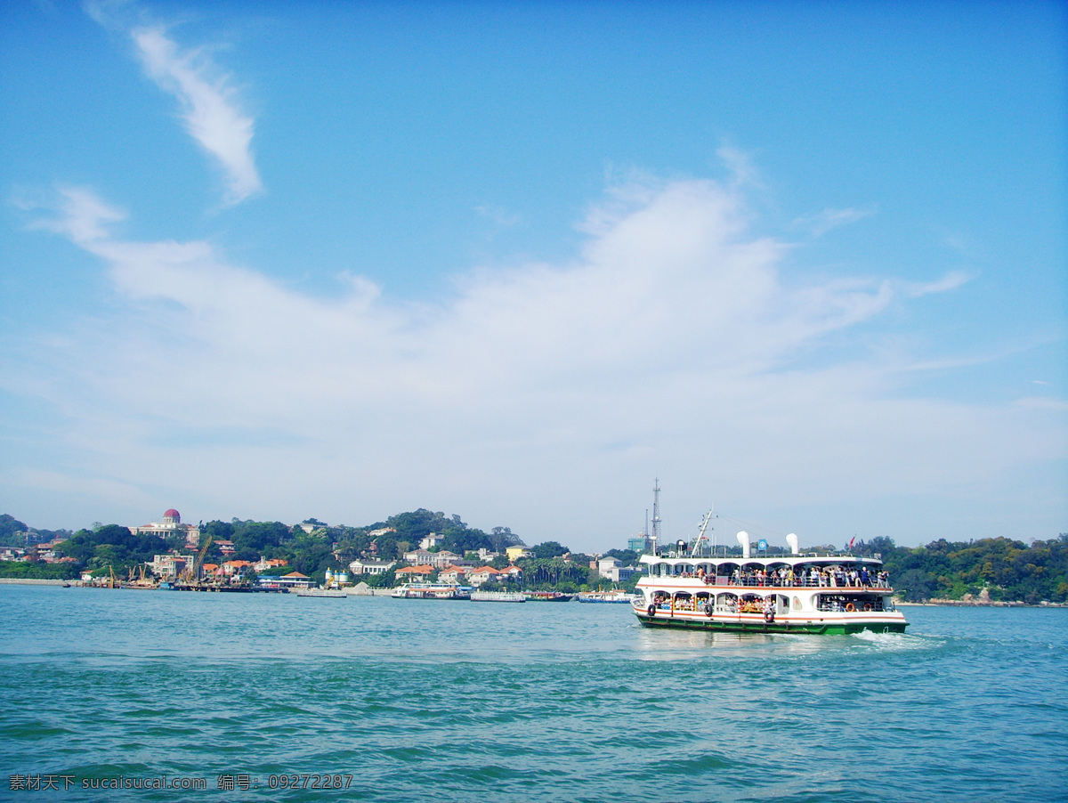 海上游船 蓝天 白云 大海 游船 鼓浪屿 风景 风光 厦门 波浪 厦门风光 国内旅游 旅游摄影