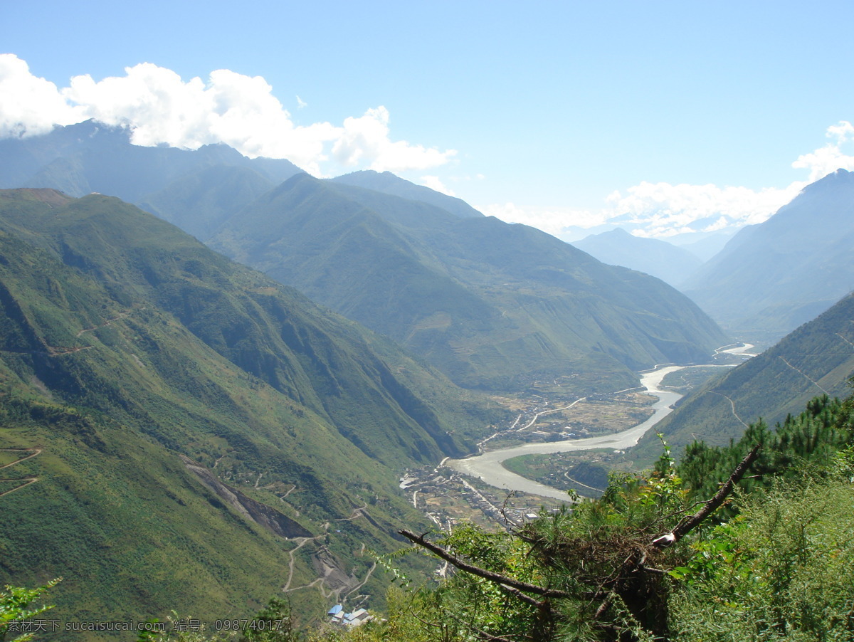 成都 丹巴 风景 山 群山 山涧 国内旅游 旅游摄影