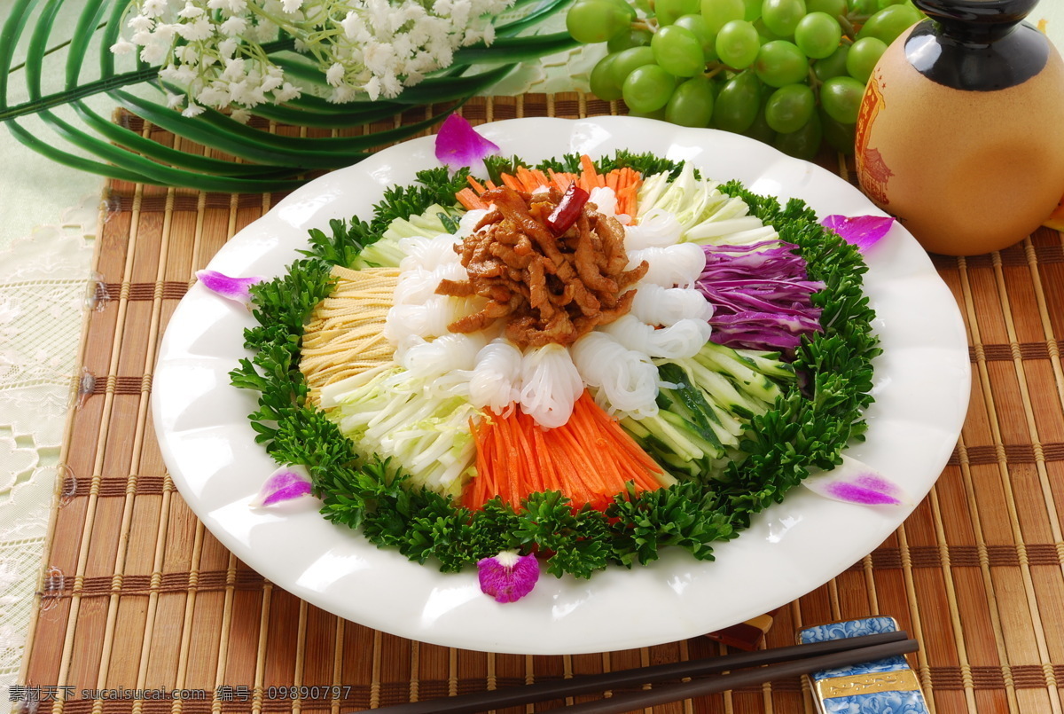 五彩凉菜 凉菜 开胃菜 精美小菜 饭前小菜 凉菜类 风味凉菜 拌菜 凉拌 菜 餐饮美食 传统美食