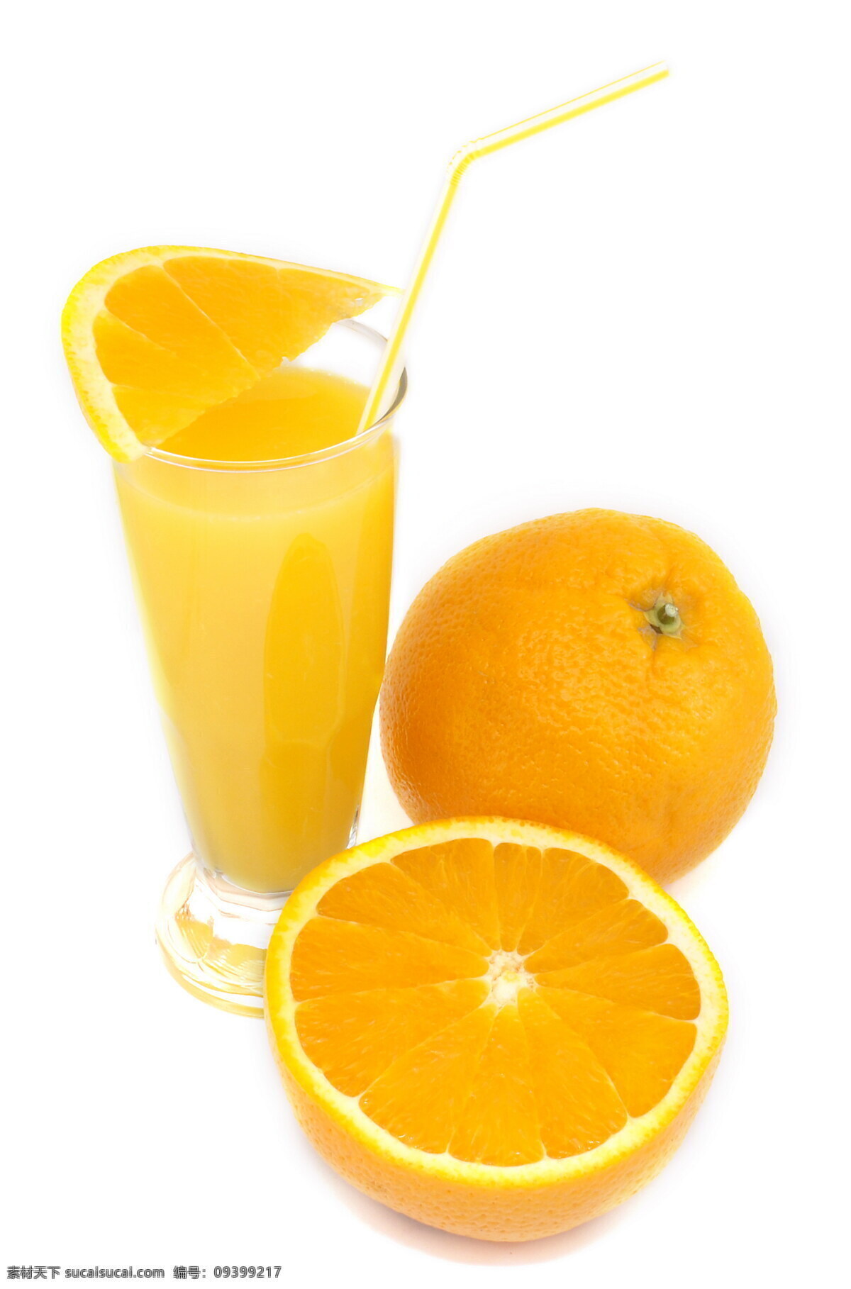 橙子 一杯 橙汁 水果 一个半橙子 切开的橙子 橙子片 杯子 玻璃杯 一杯橙汁 清凉 可口 果汁 吸管 水果图片 果汁图片 高清图片 蔬菜图片 餐饮美食