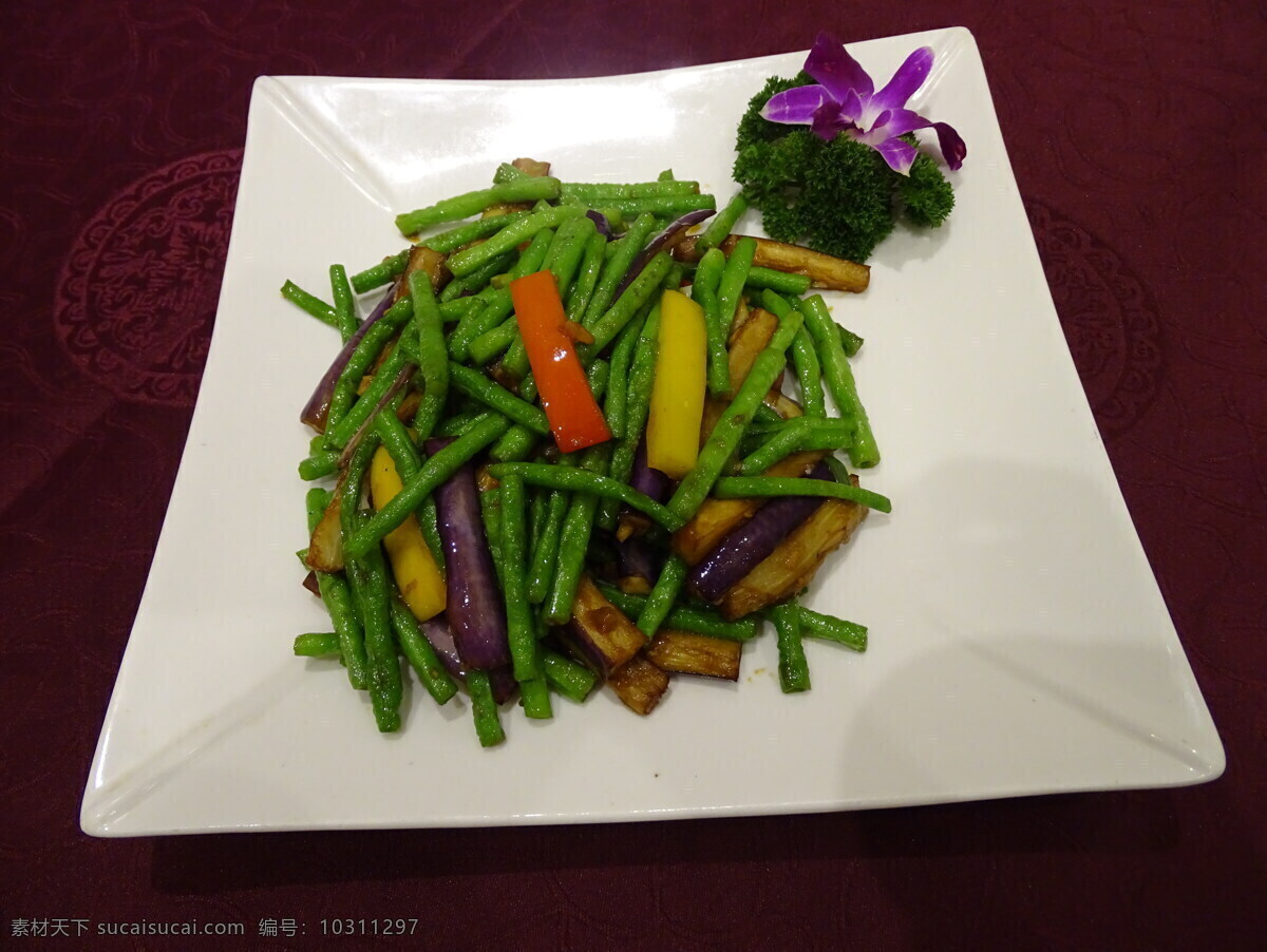 豆角 茄子 茄子炒豆角 辣椒 美味豆角 餐饮美食 传统美食