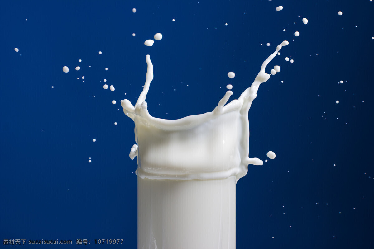 白色 液体 牛奶 白色牛奶 营养体 牛奶广告 餐饮美食 饮料图片