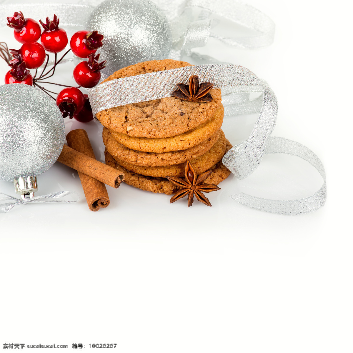 装饰球和食品 装饰球 红色果实 饼干 八角 圣诞节 中华美食 餐饮美食 白色