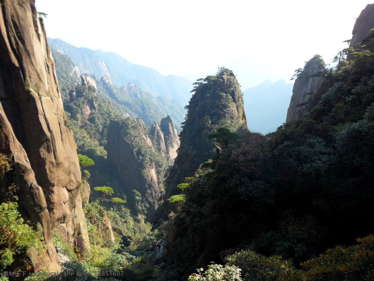 高山 三清山 山 山峦 山峰 花岗岩石柱 群山 江西 三清山风景区 石头 远山 岩石 峭壁 国内旅游 旅游摄影