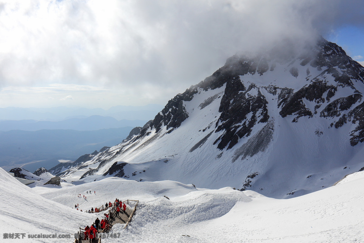 云南 玉龙雪山 丽江 旅游 景点 5a旅游景区 自然保护区 冰川 景观 寒冷 冰雪 雪山 云雾 旅游摄影 国内旅游