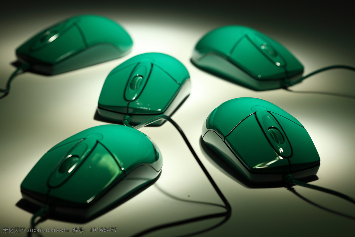 许多绿色鼠标 鼠标 电脑数码 通讯产品 电子产品 科技数码 电器产品 其他类别 现代科技 黑色