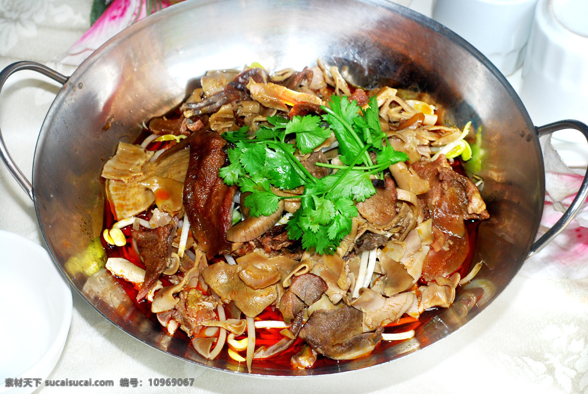 干锅牛杂 干锅 牛杂 干锅黄牛杂 牛杂干锅 餐饮美食 传统美食