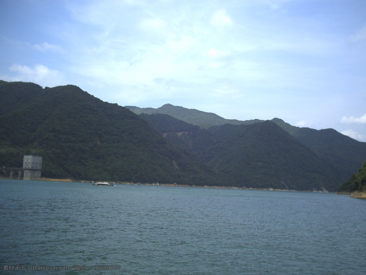 树免费下载 风景 山水风景 摄影图 树 自然景观 水 家居装饰素材 山水风景画