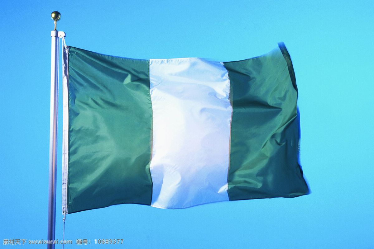 尼日利亚国旗 尼日利亚 国旗 旗帜 飘扬 旗杆 天空 文化艺术 摄影图库