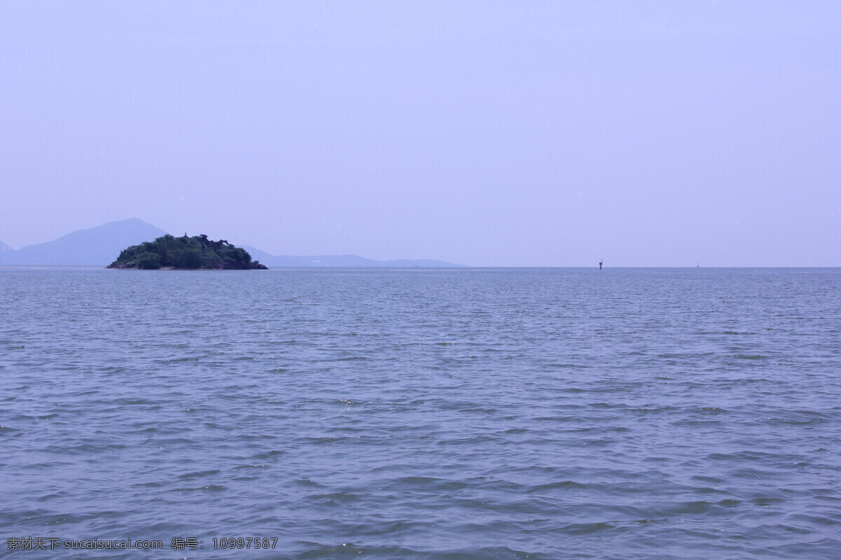 广阔水面 广阔 水面 山岛 蓝色 鼋头渚 自然风景 自然景观