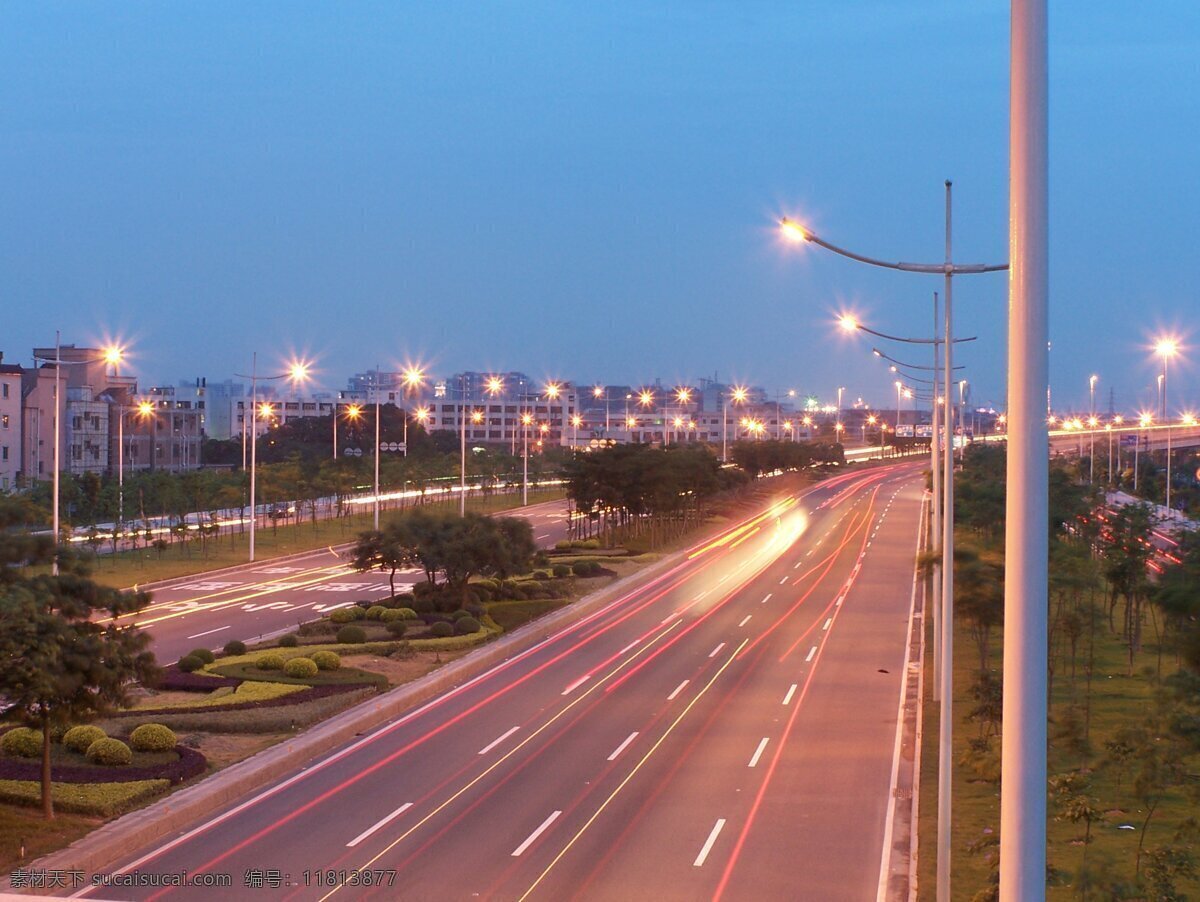 东莞五环路 五环路 公路 晴天 夏 快速路 公路夜景 公路光线 交通 运输 汽车通道 灯光 夜晚 自然景观