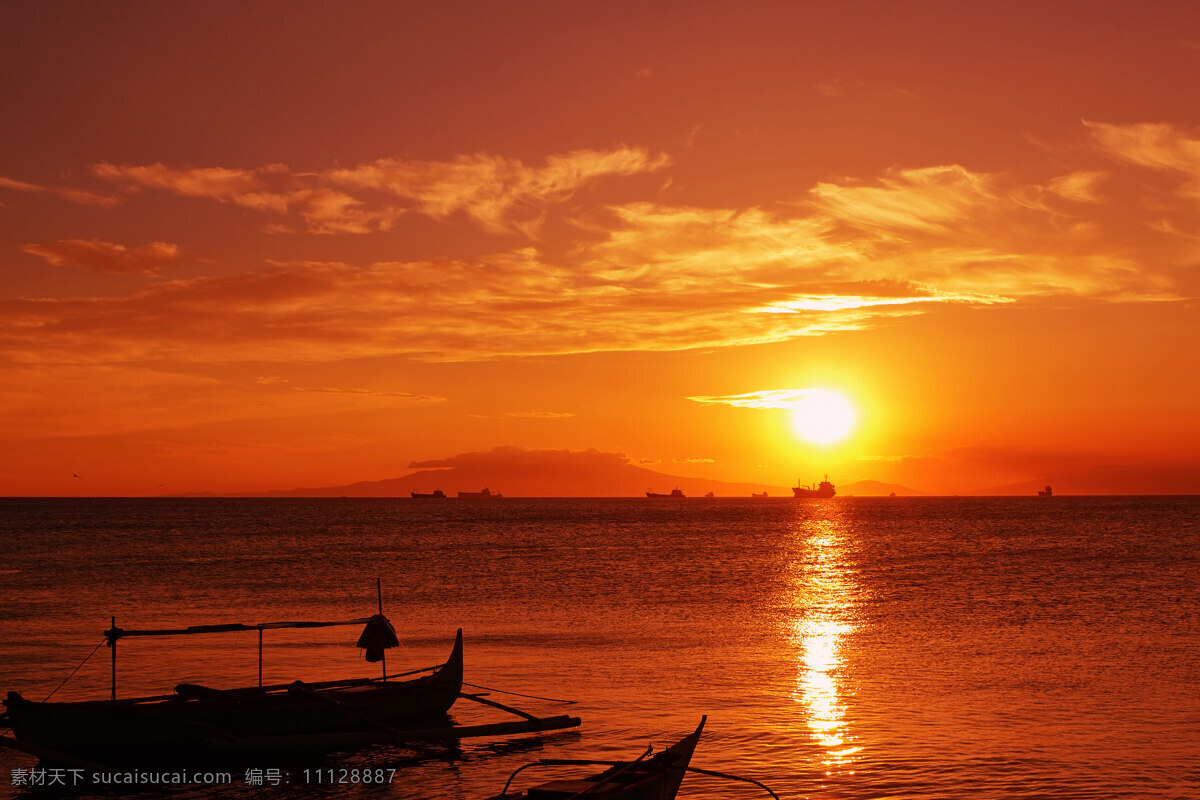 渔船和日落 橙色