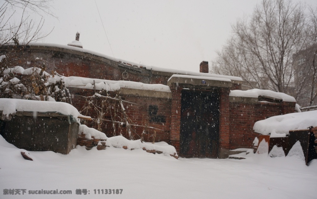东北雪房子 雪景 雪景一角 东北雪景 冬天 东北雪 旅游摄影 国内旅游