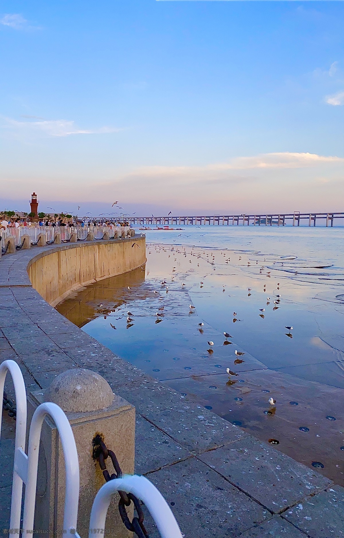 蓝天白云 天空 白云 蓝天 自然景观 自然风景 城市景观 大海 桥梁