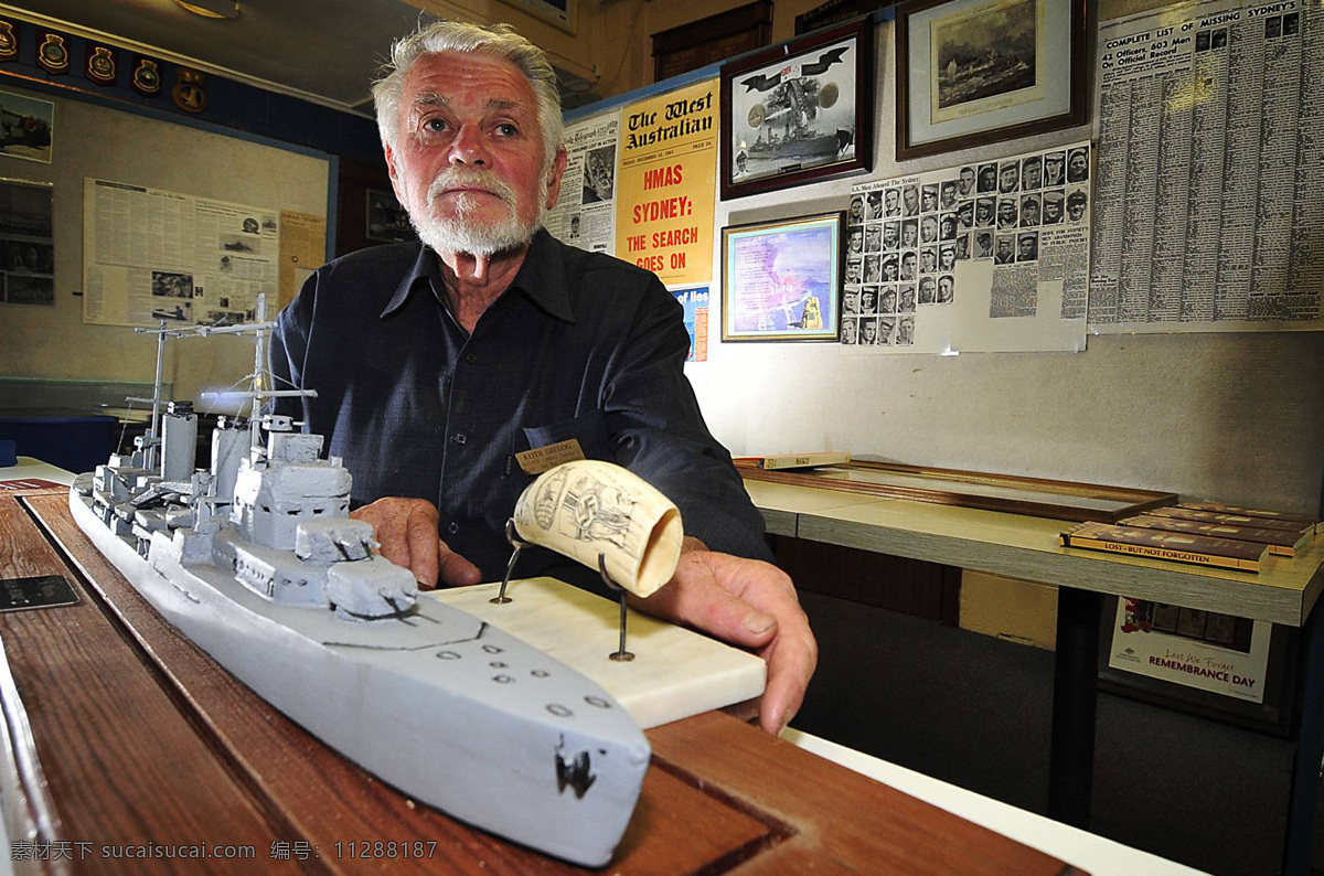 战舰 历史图片 船 军舰 军事武器 老人 模型 现代科技 战舰的历史 展览室 装饰素材 展示设计