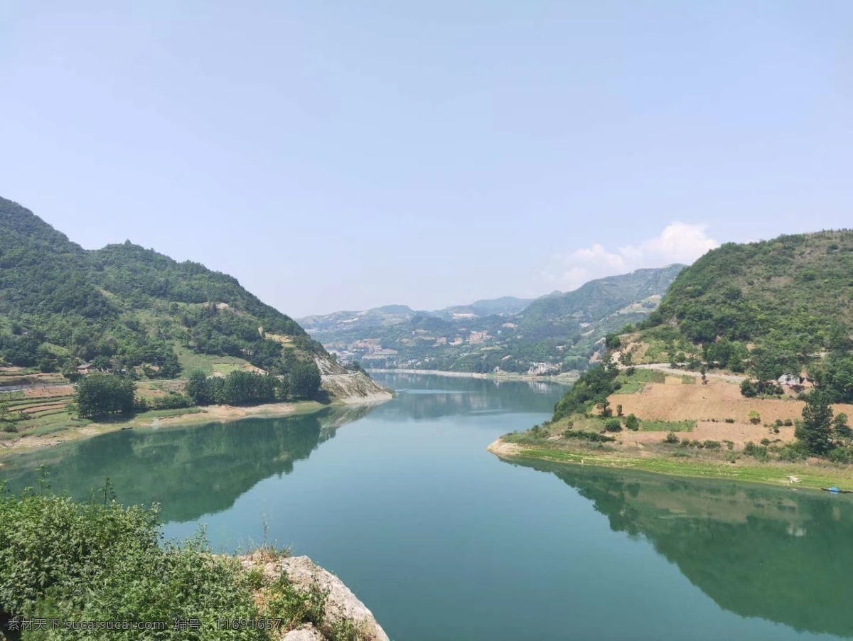 山水风景 青山 绿水 大河 天空 拍摄风景 自然景观