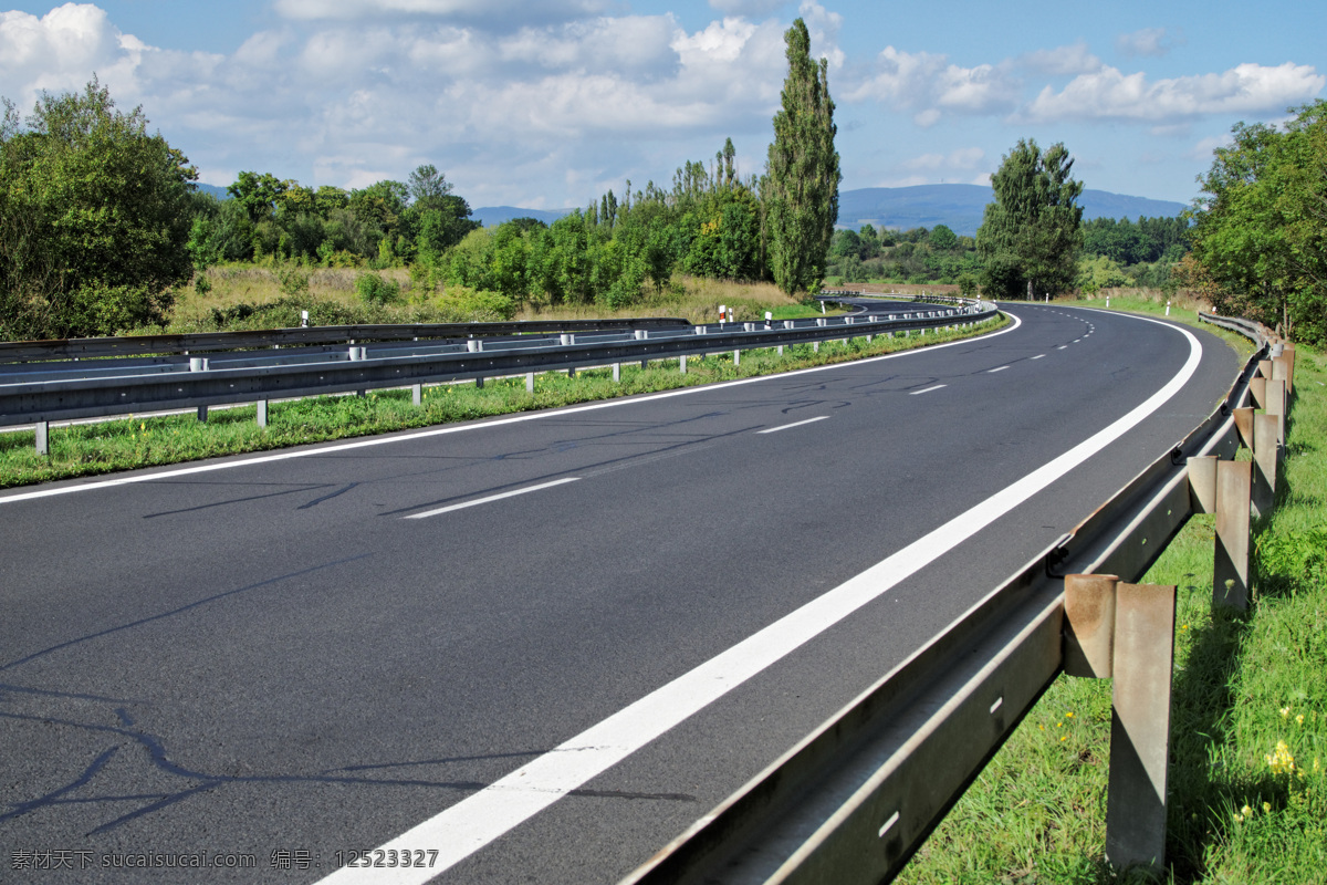 公路 高速公路 道路 跑道 马路 蓝天 白云 建筑园林