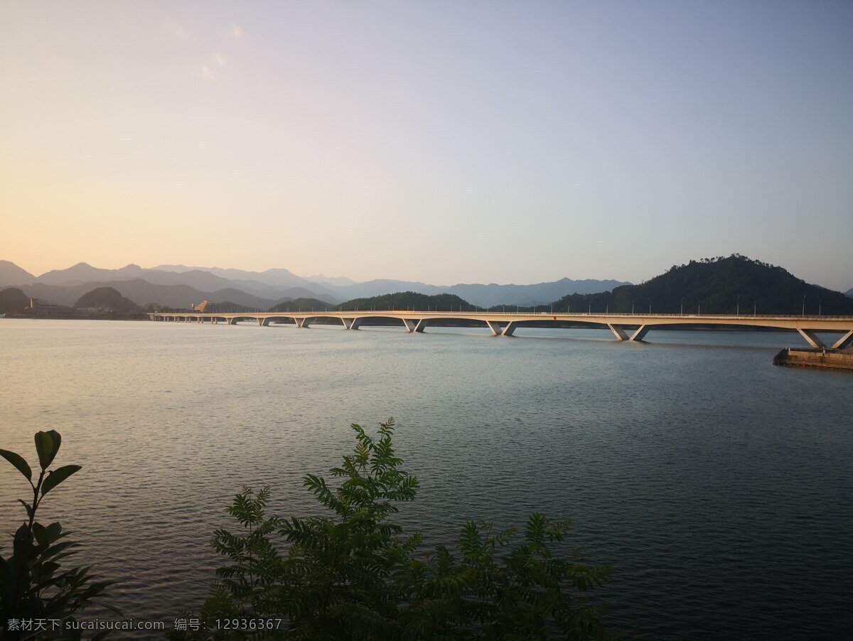 千岛湖桥 景色 千岛湖 湖面 大桥 远景 自然景观 山水风景