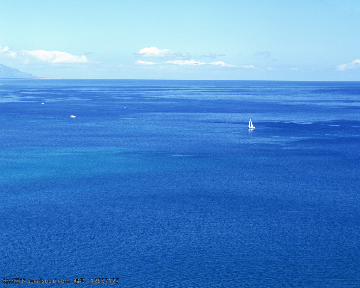 海洋大海 白云 船 大海 岛屿 帆船 风景 海岸 海浪 海面 海洋 山脉 山 美景 自然风景 自然景观 蓝天 白帆 鸟瞰 蔚蓝 生活 旅游餐饮