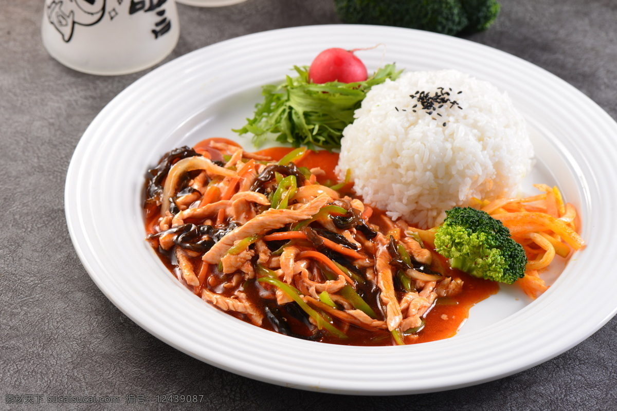 香辣肉丝盖饭 香辣肉丝 肉丝盖饭 小吃 快餐 小炒 美味快餐 美味小吃 餐饮美食 传统美食