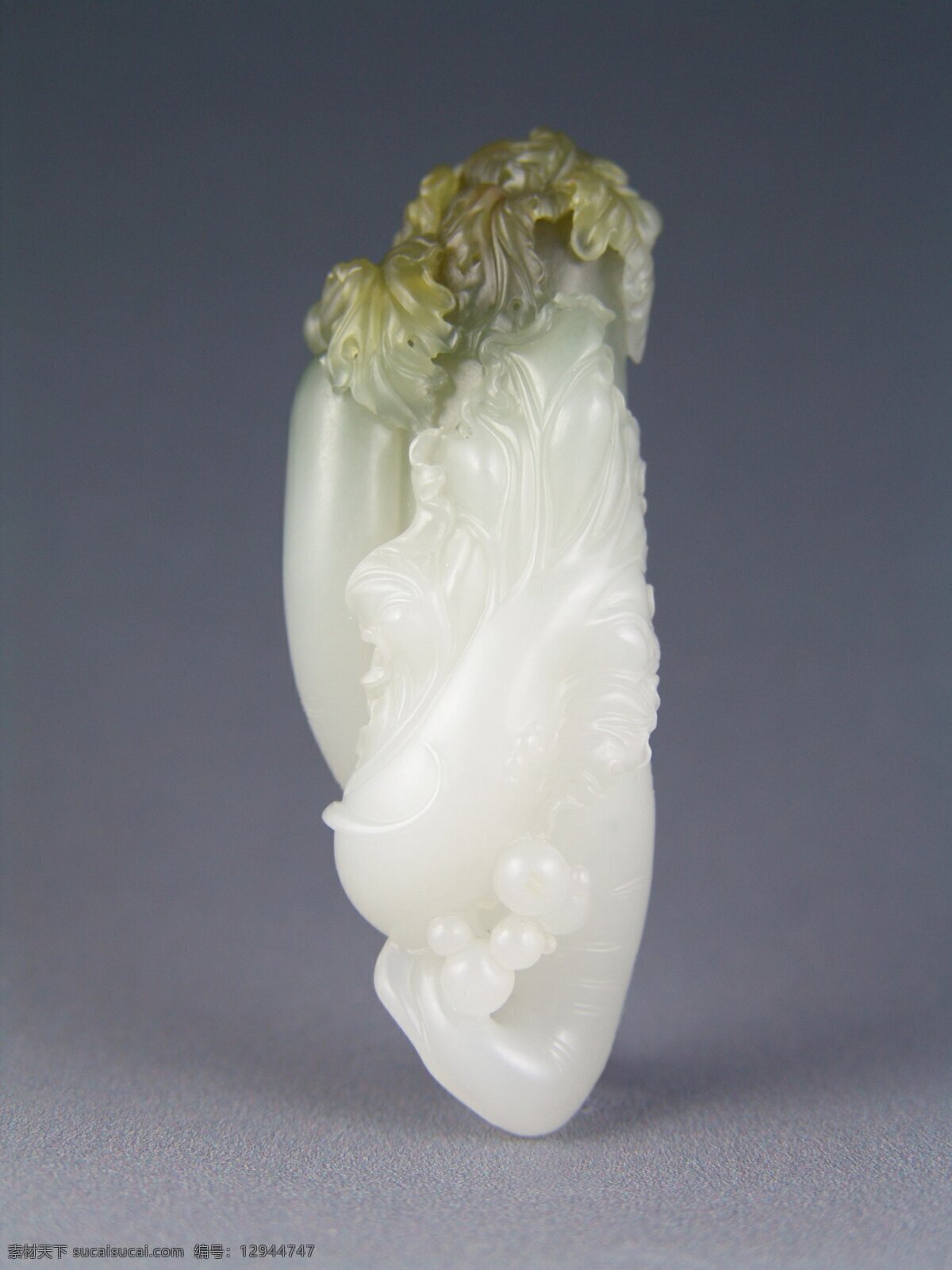 玉雕工艺品 白玉 摆件 复古背景 工艺品 古典 古韵 和田玉 收藏品 文化艺术 艺术背景 巧色 羊脂玉 玉雕 玉器 玉石 中国风背景 中国风 中国玉雕