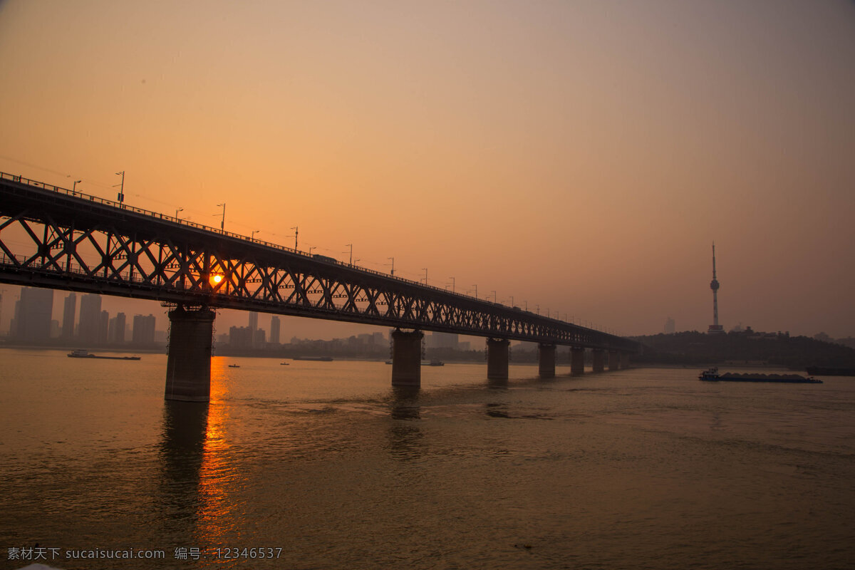 长江大桥 武汉 长江 大桥 傍晚 日落 旅游摄影 国内旅游 黑色