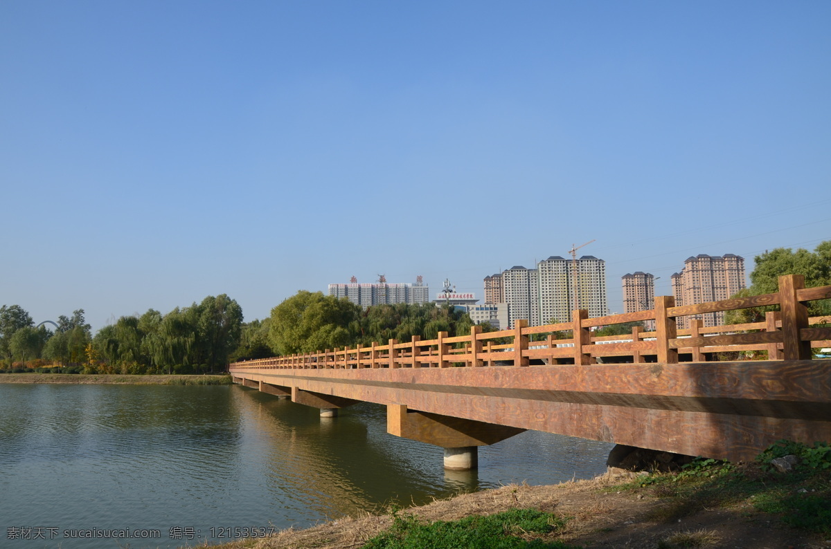 步行桥 旅游 太原 汾河 湿地公园 桥梁 碧水 蓝天 绿树 旅游风光 旅游摄影 人文景观