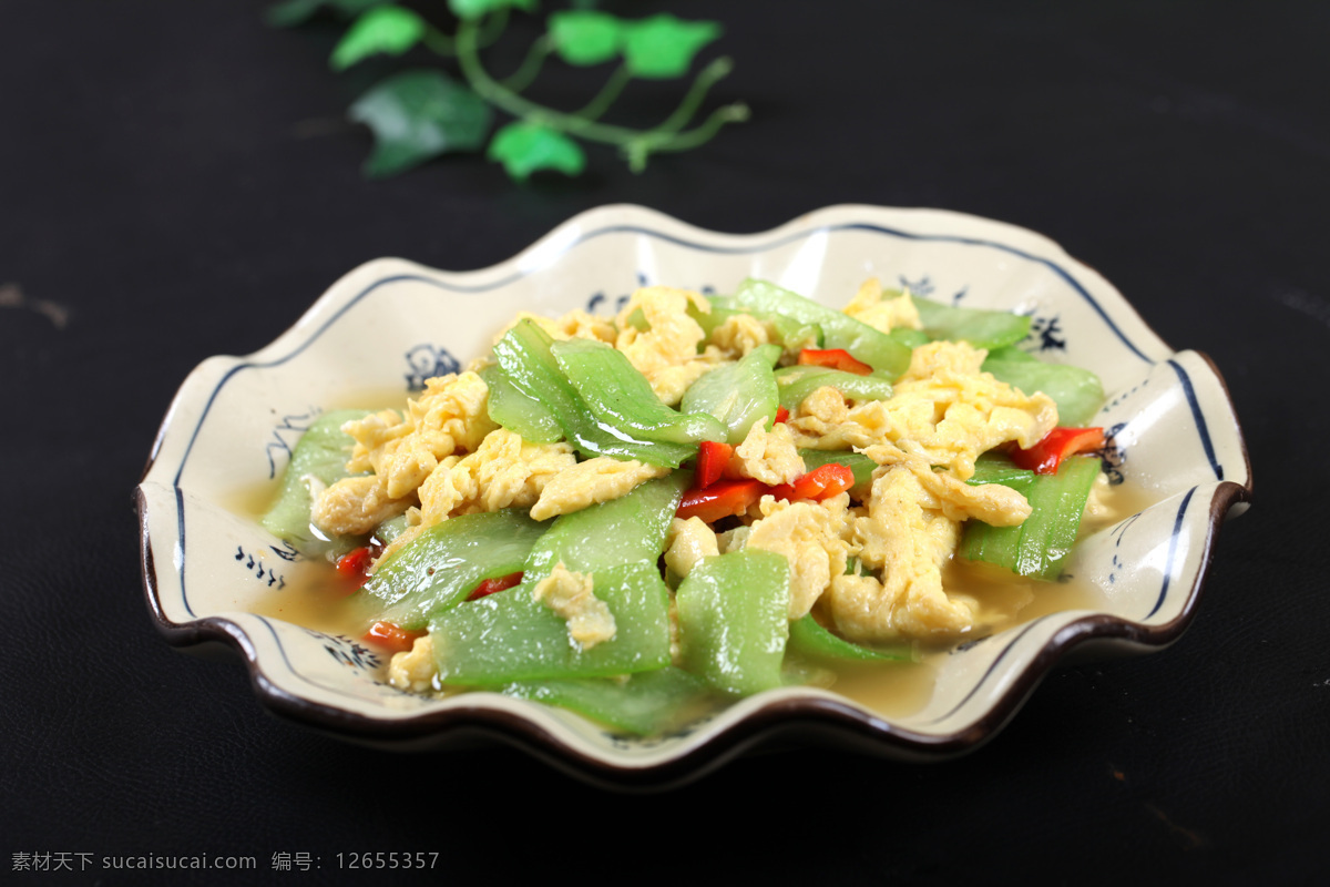 丝瓜炒蛋 剁椒丝瓜炒蛋 丝瓜焖蛋 炒丝瓜 大盆丝瓜 传统美食 餐饮美食