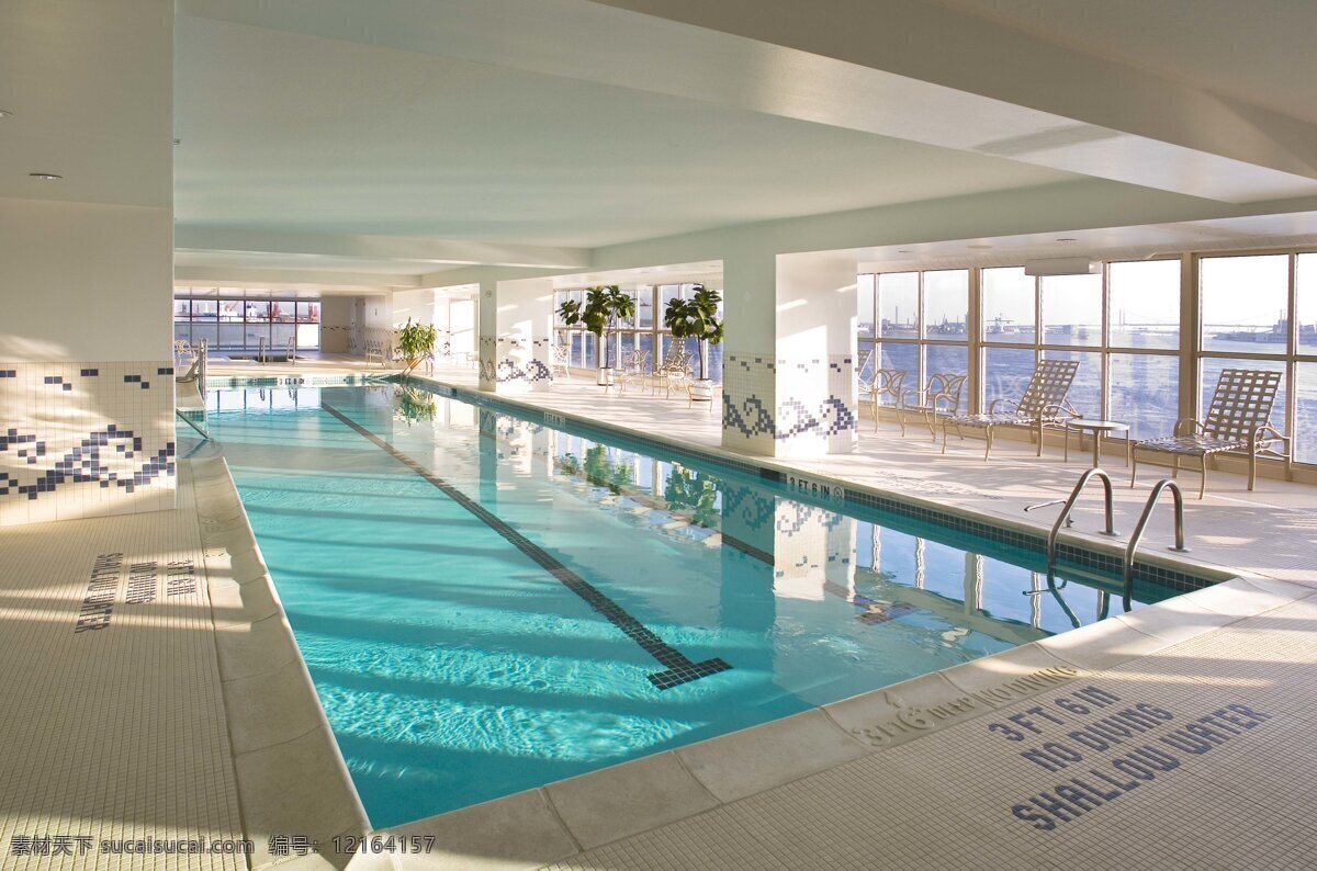 室内游泳池 室内 游泳池 泳池 阳光 高档 建筑园林 室内摄影