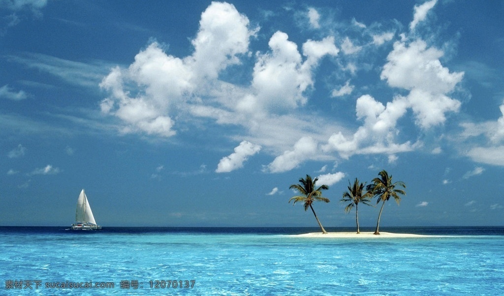 海景 景观设计 自然景观拍摄 自然风景拍摄 蓝天 白云 晴天 沙滩 海水 水面 海滩 海南 度假 旅游拍摄 三亚 大海 椰子树 帆船 自然风景 自然景观