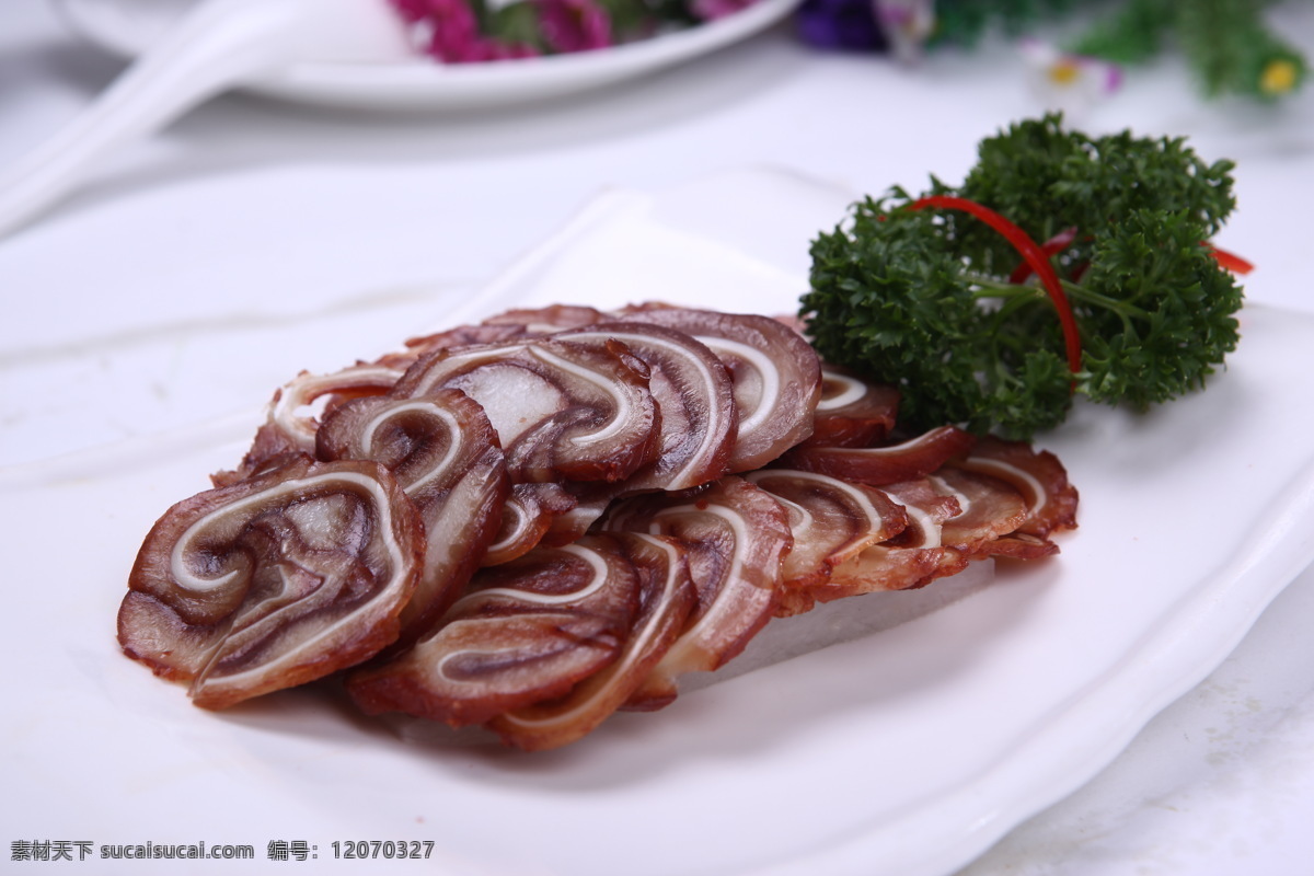 卤猪耳朵 猪肉 猪耳朵 卤味 湘菜 川菜 中国菜 传统美食 餐饮美食