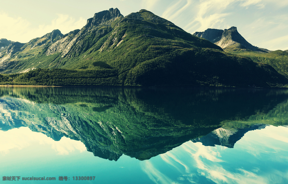 山峰湖泊倒影 湖泊风景 湖水 湖面倒影 美丽风景 自然风景 美丽风光 美景 美丽景色 风景摄影 自然景观 黑色