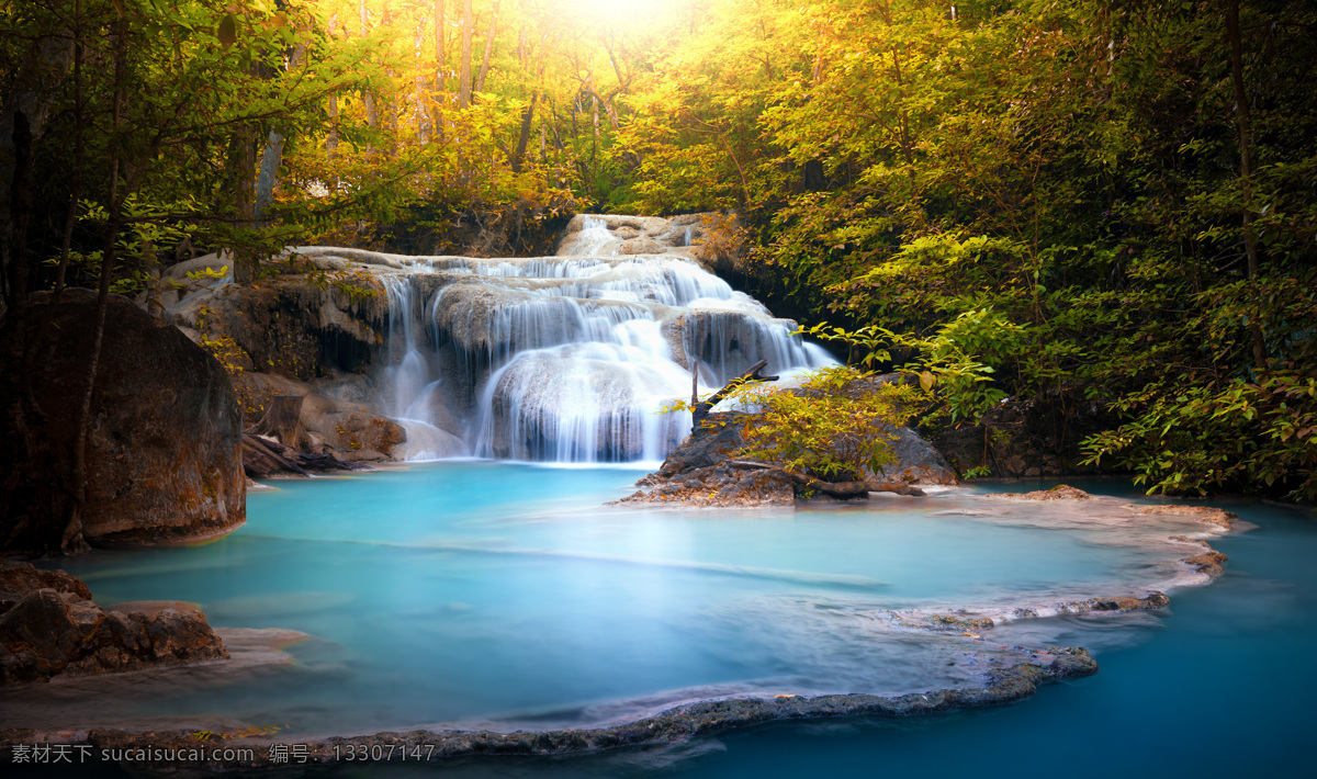 树林 瀑布 景色 树林瀑布景色 瀑布风景 流水 美丽风景 自然风光 美丽景色 美景 风景摄影 自然风景 山水风景 风景图片