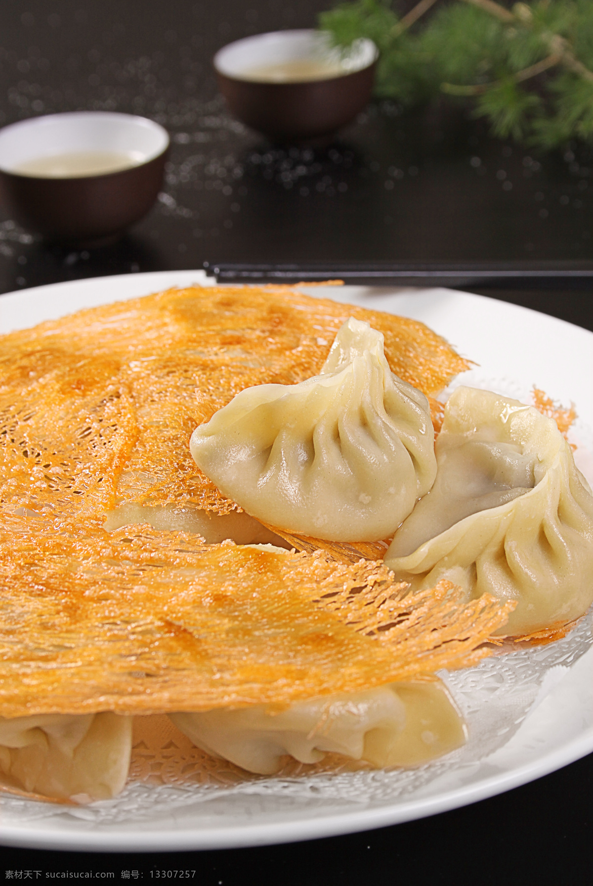 锅贴 煎饺 牛肉锅贴 清真锅贴 锅贴饺 黄金锅贴 招牌锅贴 蘸汁锅贴 金牌锅贴 小吃 素锅贴 煎锅贴 生煎锅贴 虾仁 猪肉 海鲜 餐饮美食 传统美食 黑色