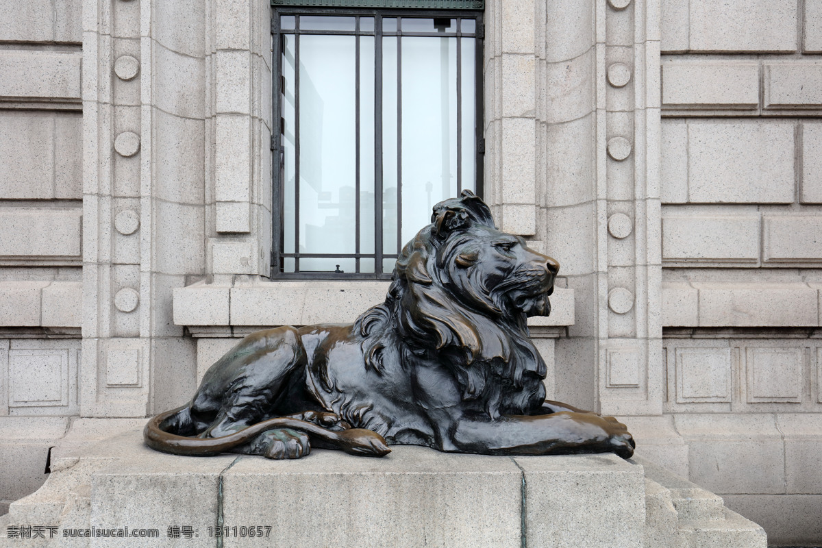 石狮子 雕塑 雕像 铜雕 守护 银行门口狮子 上海旅游景点 建筑园林