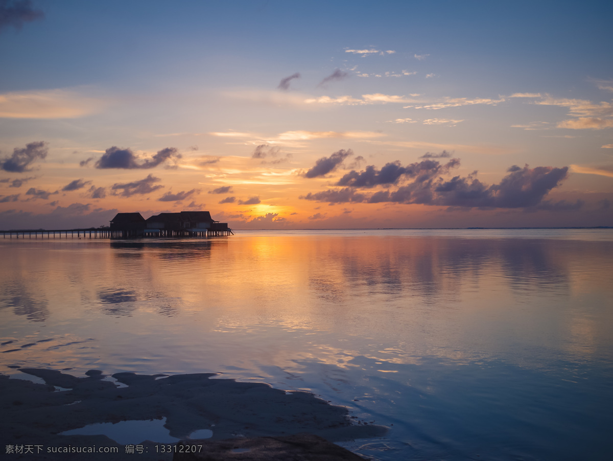 晚霞 天空 蓝天 夕阳 背景 风景 景色 海 自然景观 自然风景