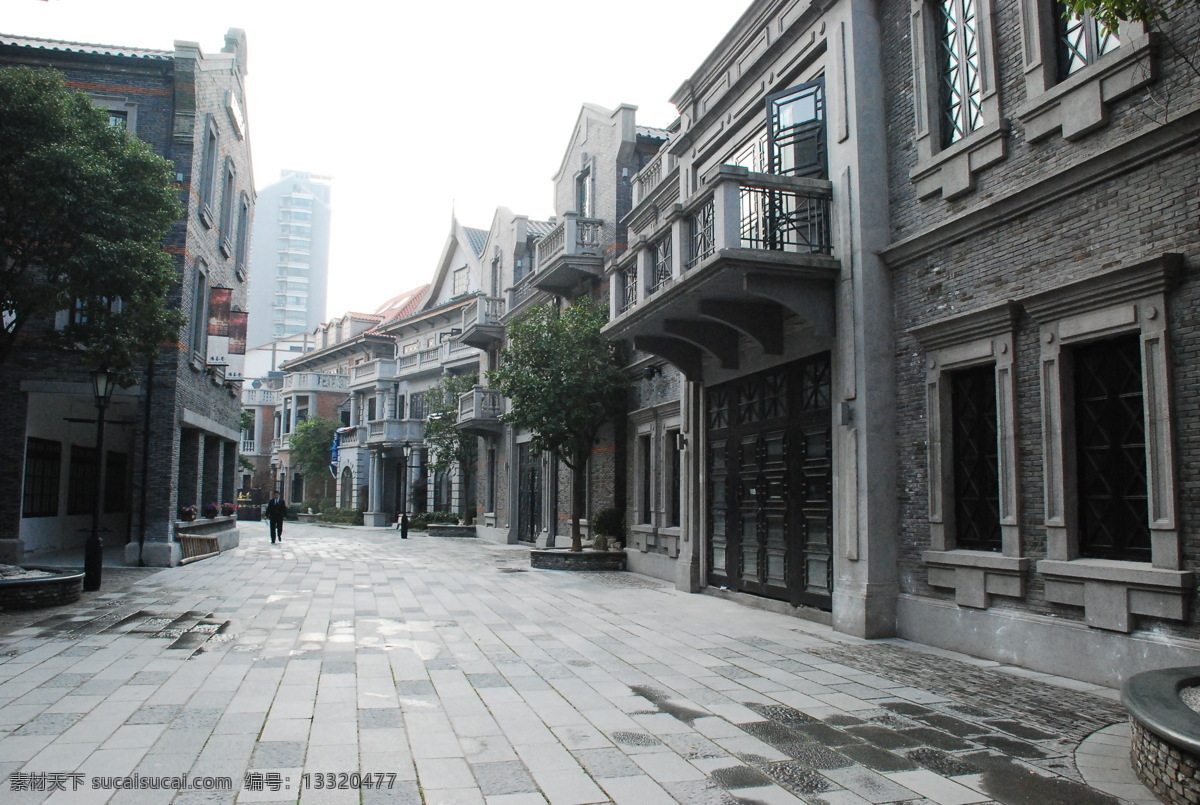 民国建筑 民国风 阳春巷 树 餐厅 门厅 木窗 石刻 灰砖 招牌 街道 建筑摄影 建筑园林