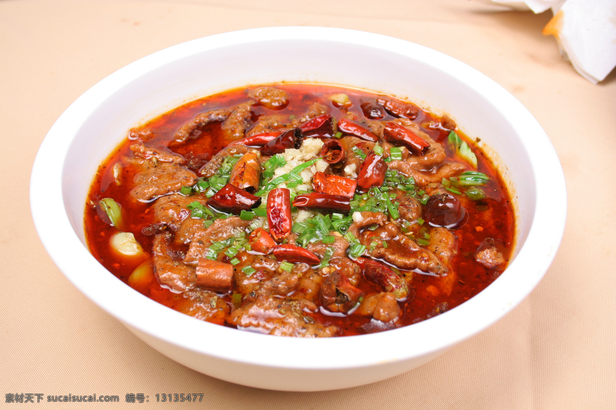 水煮牛肉 美食 传统美食 餐饮美食 高清菜谱用图