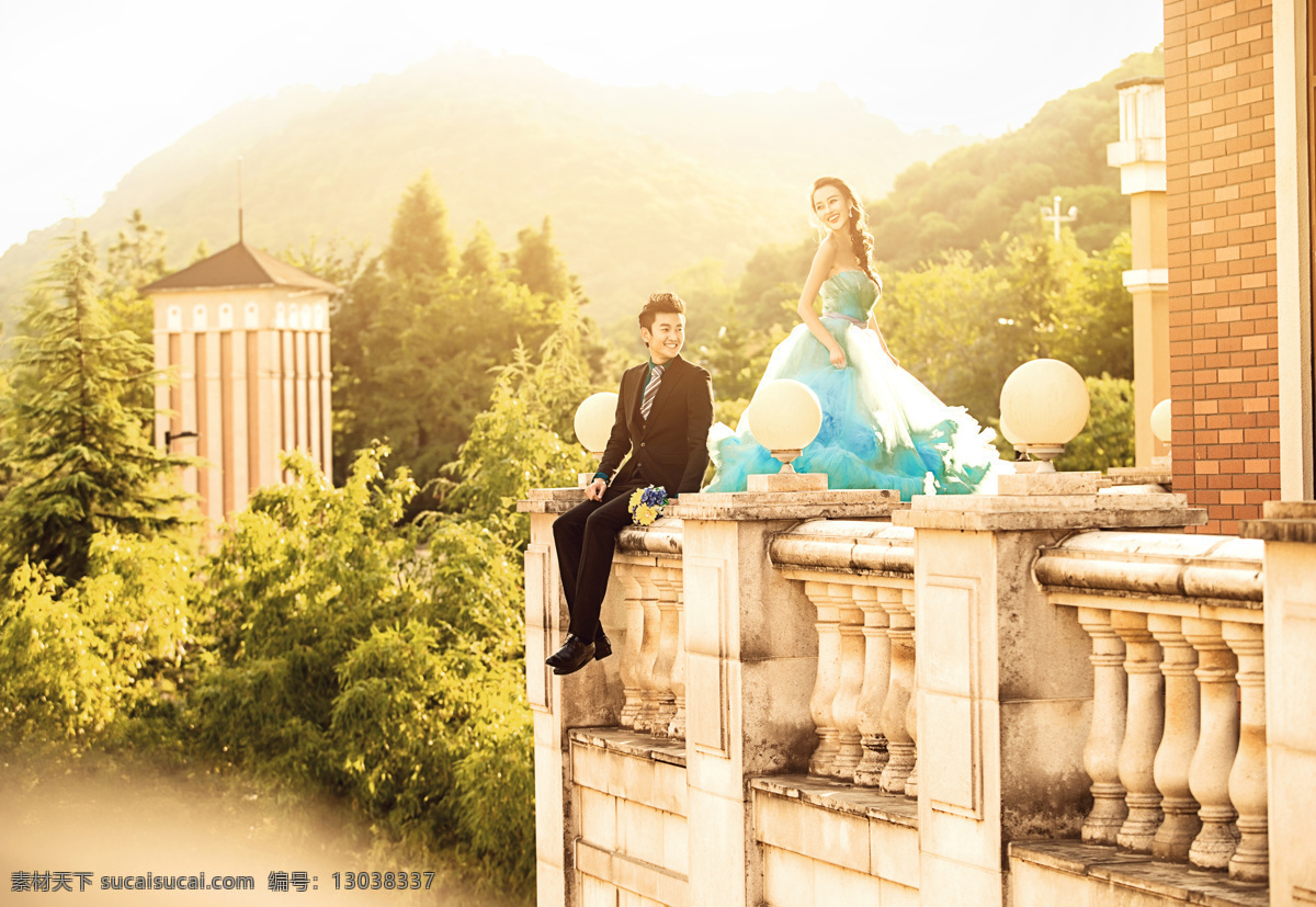 婚纱摄影 婚纱 婚纱外景 户外摄影 婚纱广告 海报广告 钻石广告 人物 恩爱 人物图库 蓝色 飞纱 个性 漂亮 华丽 唯美 新娘 新郎 男士 女士 男生 女生 礼服 模板 婚纱样片 帅哥 美女 男人 女人模特 浪漫 情人 爱人 恋人 情侣 结婚照 幸福 实景 风尚主题 写真 样片 人物摄影