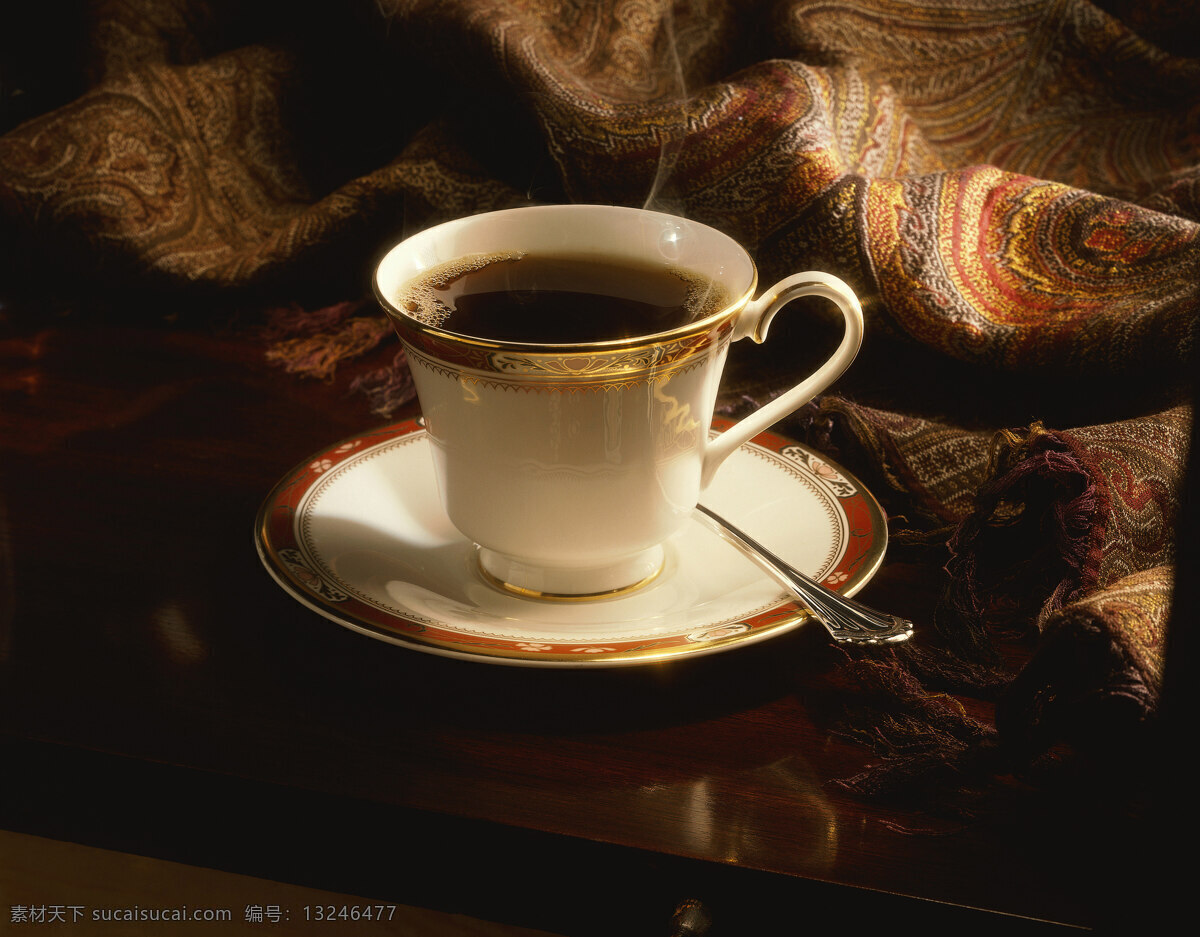 高清咖啡2 杯子 背景 餐饮美食 高清 咖啡 咖啡豆 饮料酒水 矢量图 日常生活