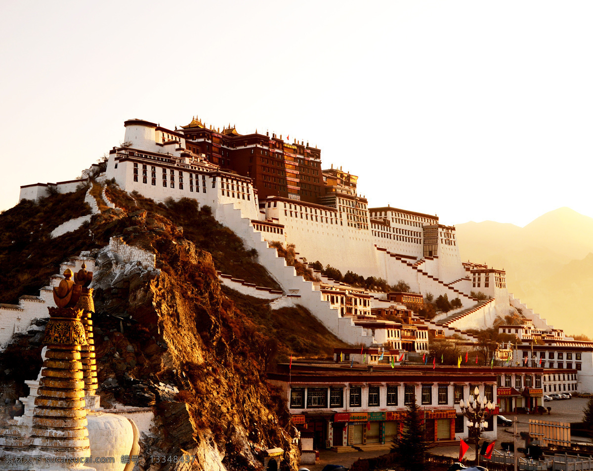 西藏风景 西藏 建筑物 风景 山 拍摄 照片 国内旅游 旅游摄影