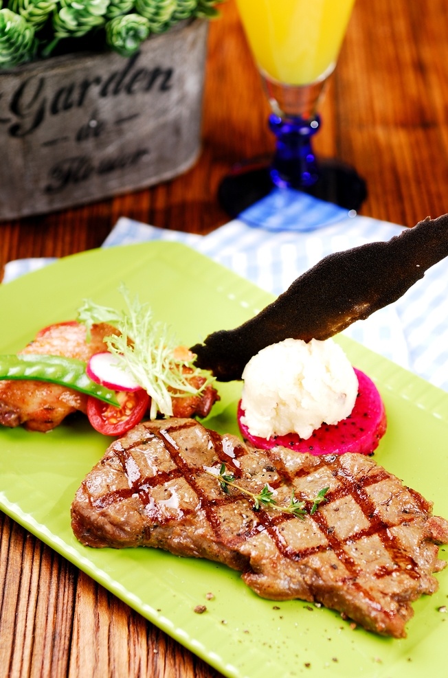 儿童 西 冷 牛排 牛肉 牛扒 极品牛扒 果木牛扒 澳洲牛排 煎牛仔骨 煎牛排 菲力牛排 西冷牛排 雪花牛肉 眼肉牛排 莎朗牛排 黑椒牛排 上脑牛排 餐饮美食 西餐美食
