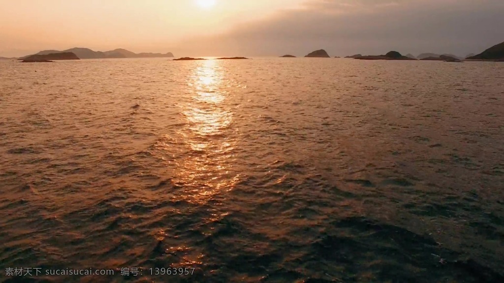 视频背景 实拍视频 视频 视频素材 视频模版 夕阳 湖面 湖面素材