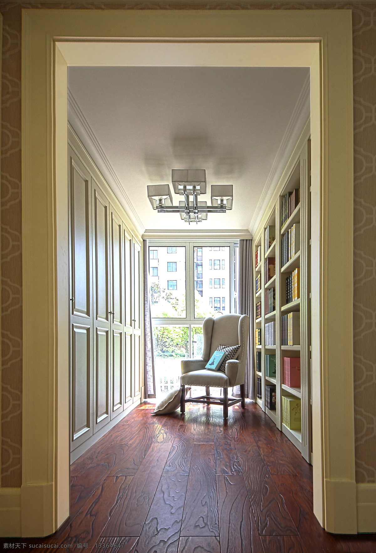 极 简 明亮 美式 书房 装修 效果图 白色书架墙 布艺座椅 创意吊灯 落地窗 木地板 室内设计