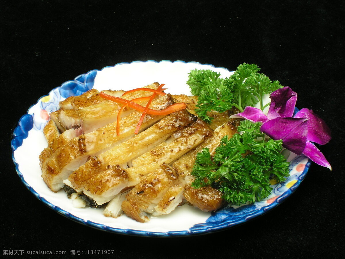 焖 炉 烤鱼 焖炉烤鱼 鱼 海鲜 美食 食物 菜肴 中华美食 餐饮美食