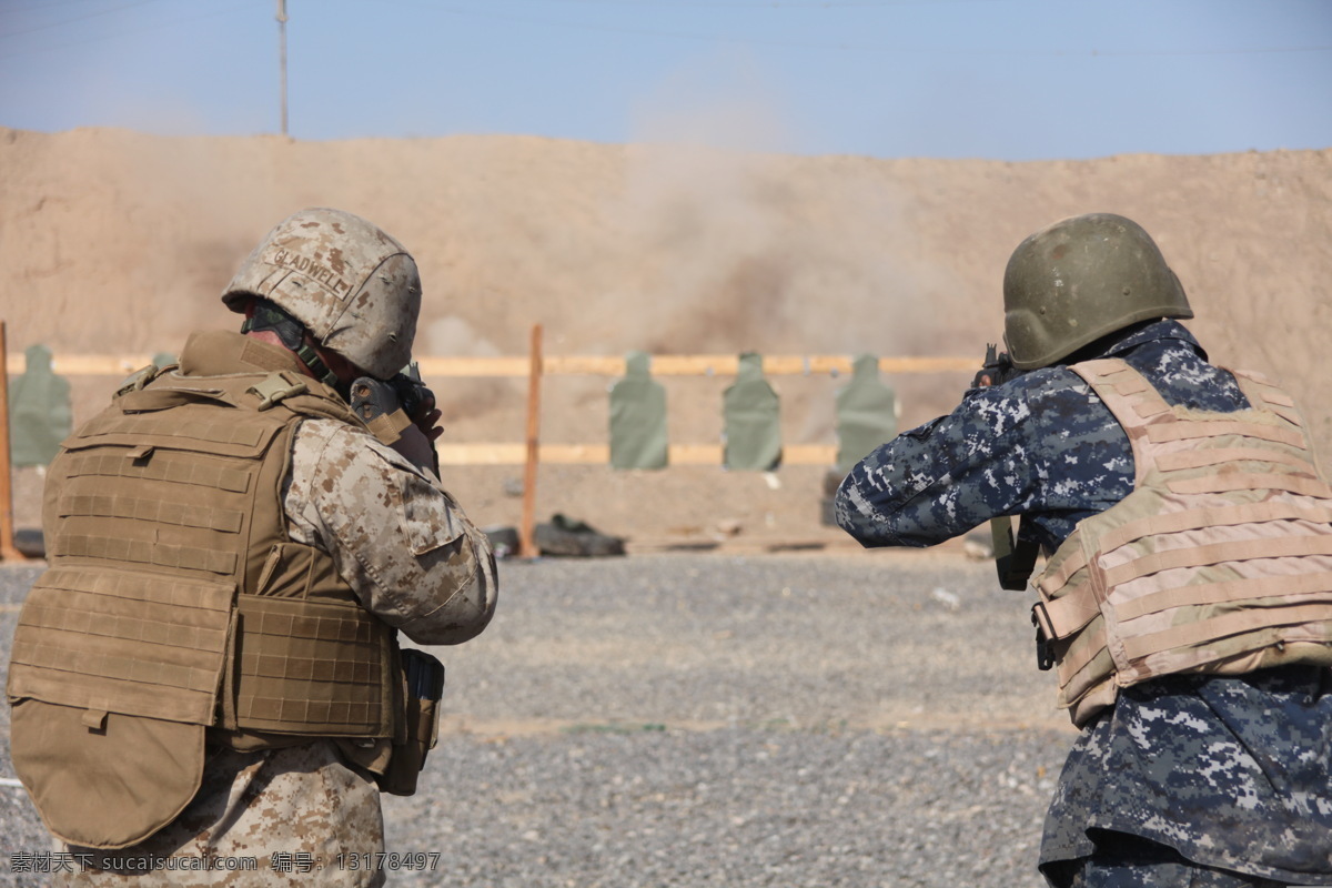 射击训练 靶场 士兵 武器 防弹背心 军事演习 军事武器 现代科技
