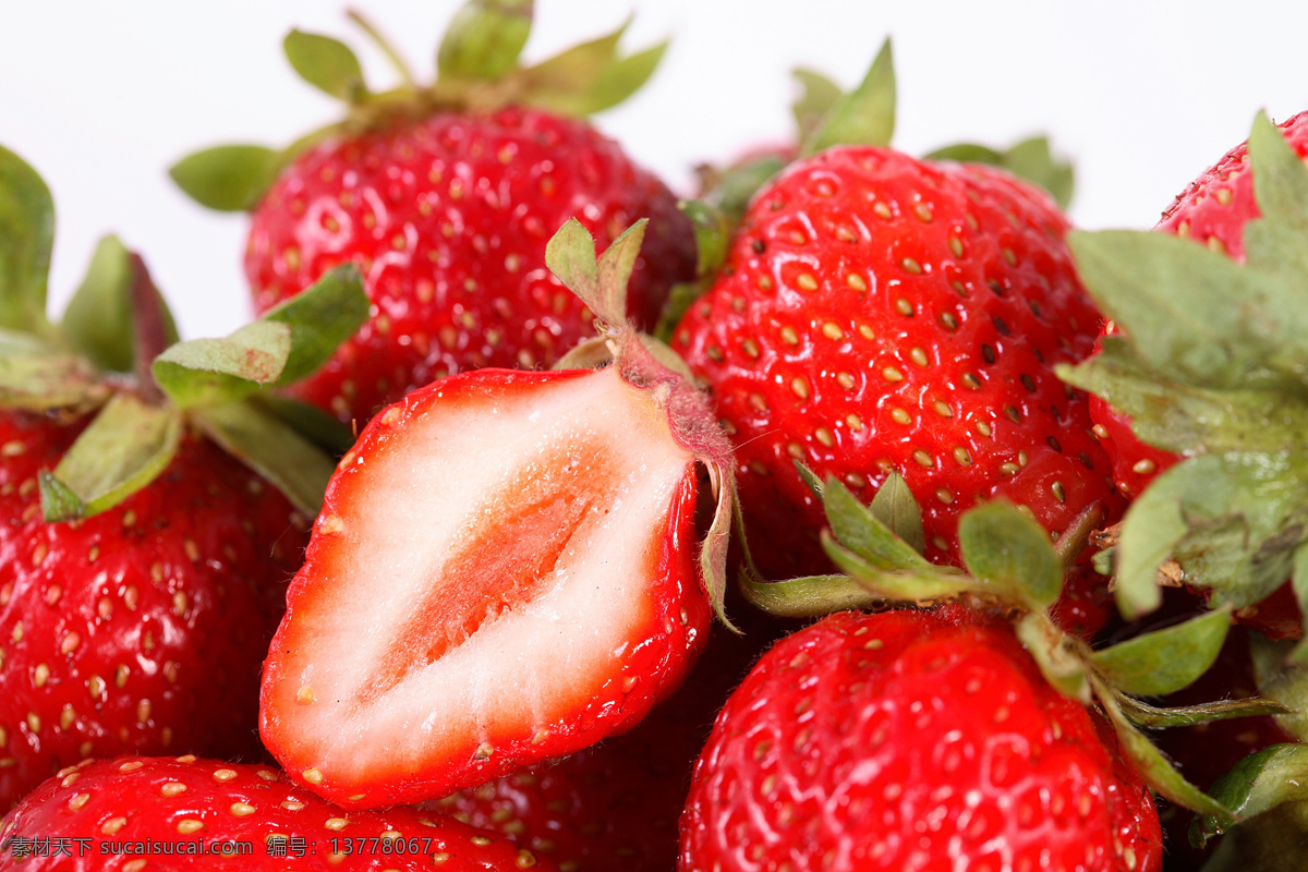 红色 草莓 背景 果实 果子 水果 新鲜水果 水果背景 水果图片 餐饮美食