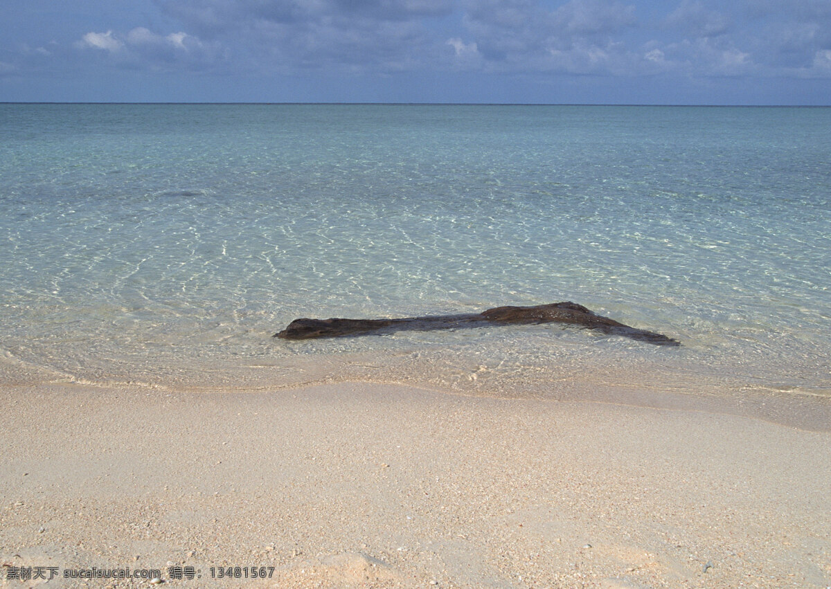 海水 海滩 海洋 蓝色 蓝天 沙滩 阳光 阳光沙滩 自然风景 自然景观 psd源文件