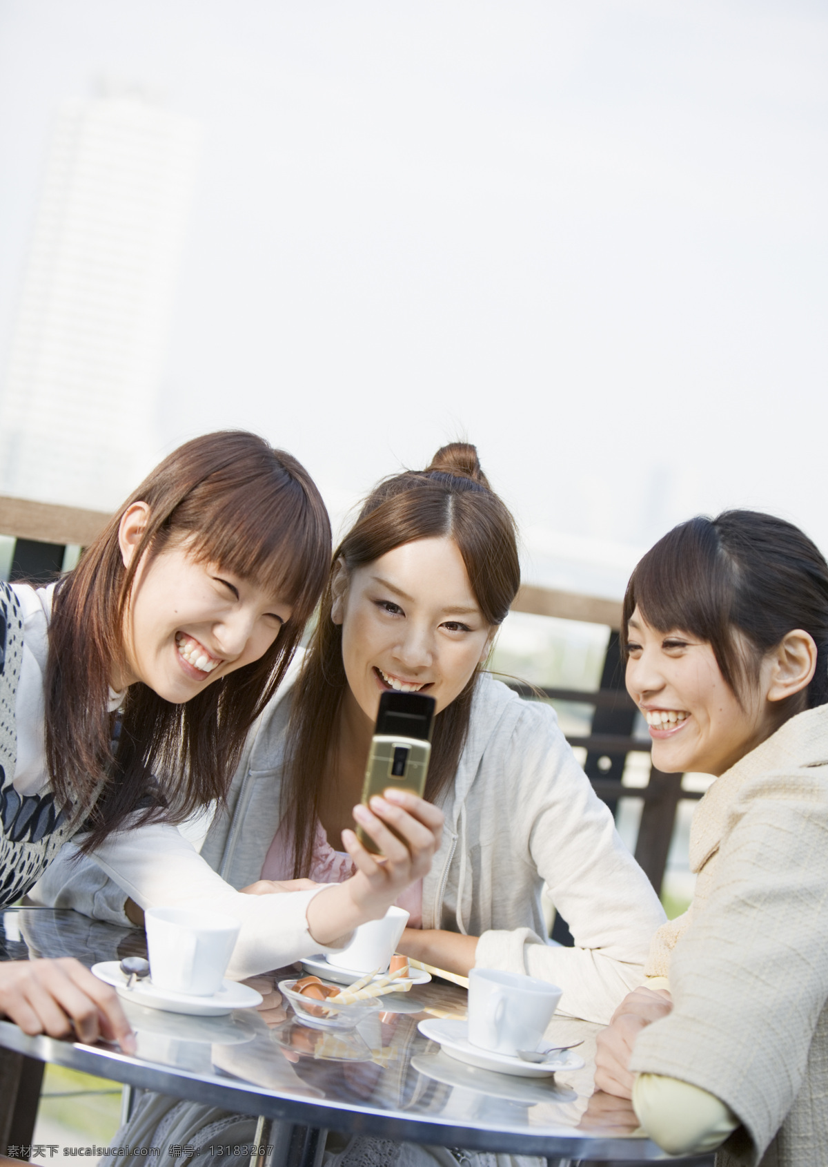 喝 咖啡 美女图片 假日 女性 美少女 时尚美女 女孩 女生 开心 快乐 笑容 休闲 喝咖啡 性感美女 摄影图 人物素材 高清图片 人物图片